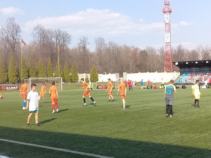 В Новомосковске состоялось открытие турнира по мини-футболу 
