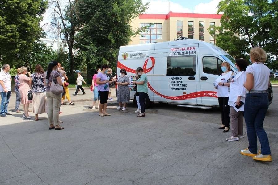 Новомосковцы сдали тесты на ВИЧ-инфекцию