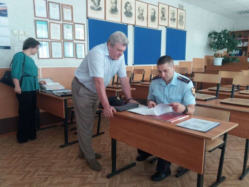 В Новомосковске проходит приёмка организаций системы образования к новому учебному году