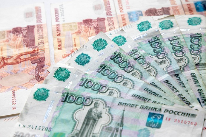 В Новомосковске 75-летний пенсионер перевел 650 тысяч на "безопасные" счета
