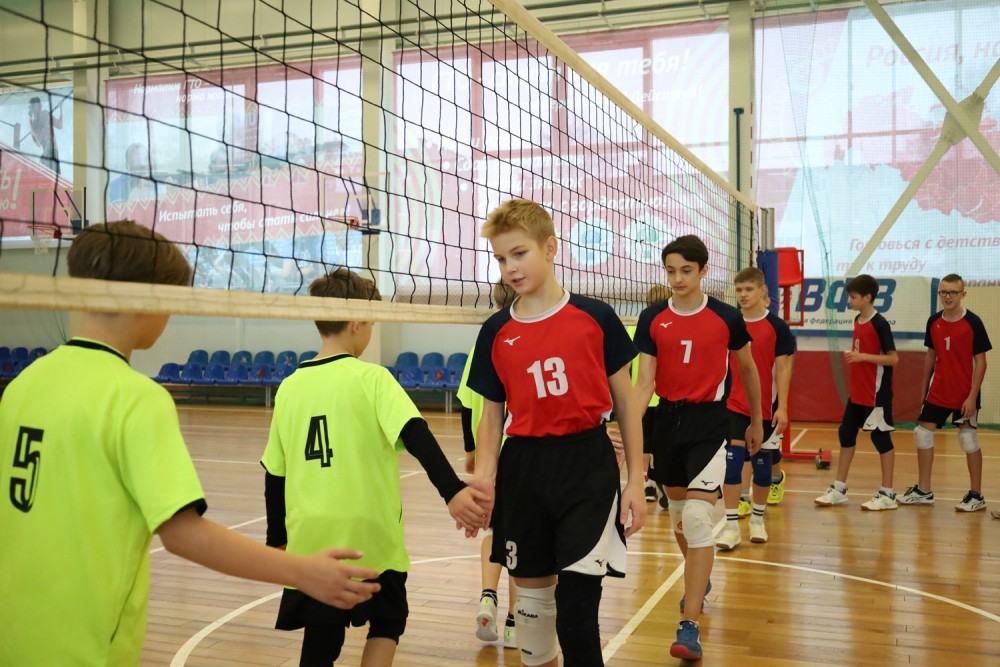 В Новомосковске прошло Первенство Тульской области по волейболу