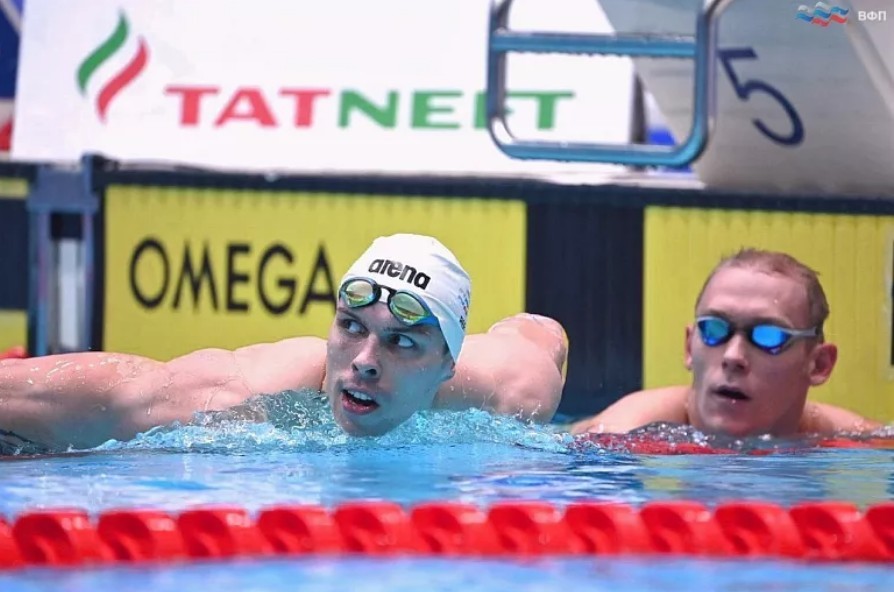 Иван Гирев завоевал золото на чемпионате России по плаванию в рамках 