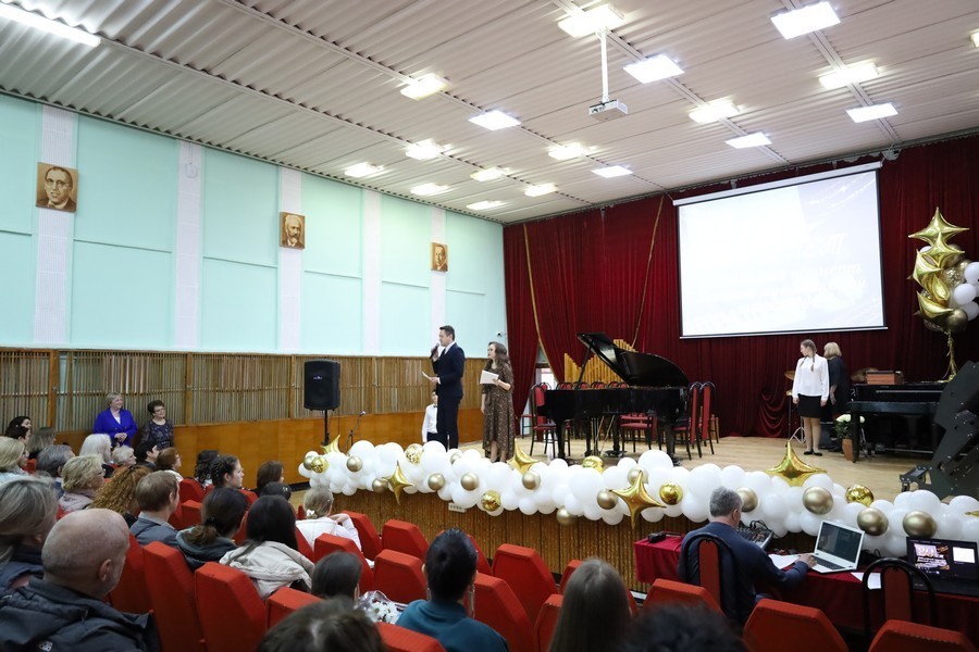 Детской музыкальной школе №1 исполнилось 80 лет