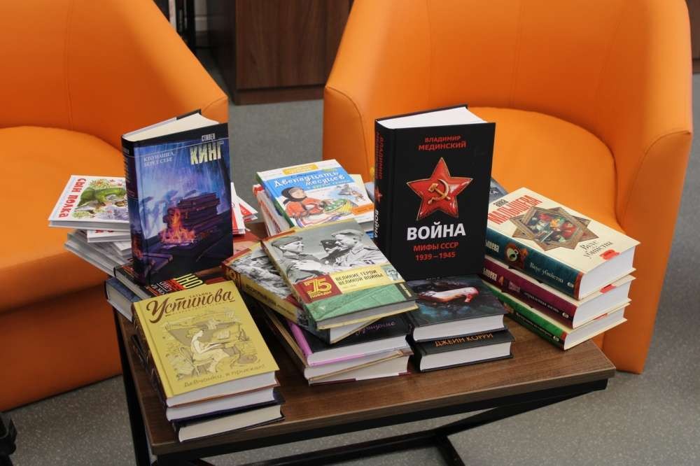 В среду в библиотеке побывало. Библиотека Новомосковск. Пушкинская библиотека Новомосковск. В среду в библиотеке побывало 34 человека.