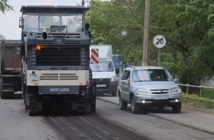 Новомосковск ул вахрушева. Дороги Новомосковск. ДТП на Вахрушева в Новомосковске. Новости Новомосковска Тульской