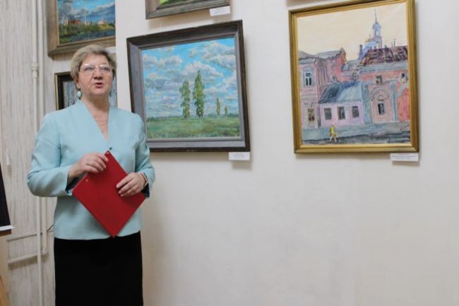 В археологическом музее Новомосковска открылась выставка работ тульских художников