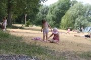 �������