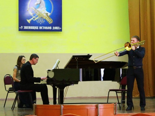 Новомосковский музыкальный колледж. Музыкальный колледж Новомосковск.