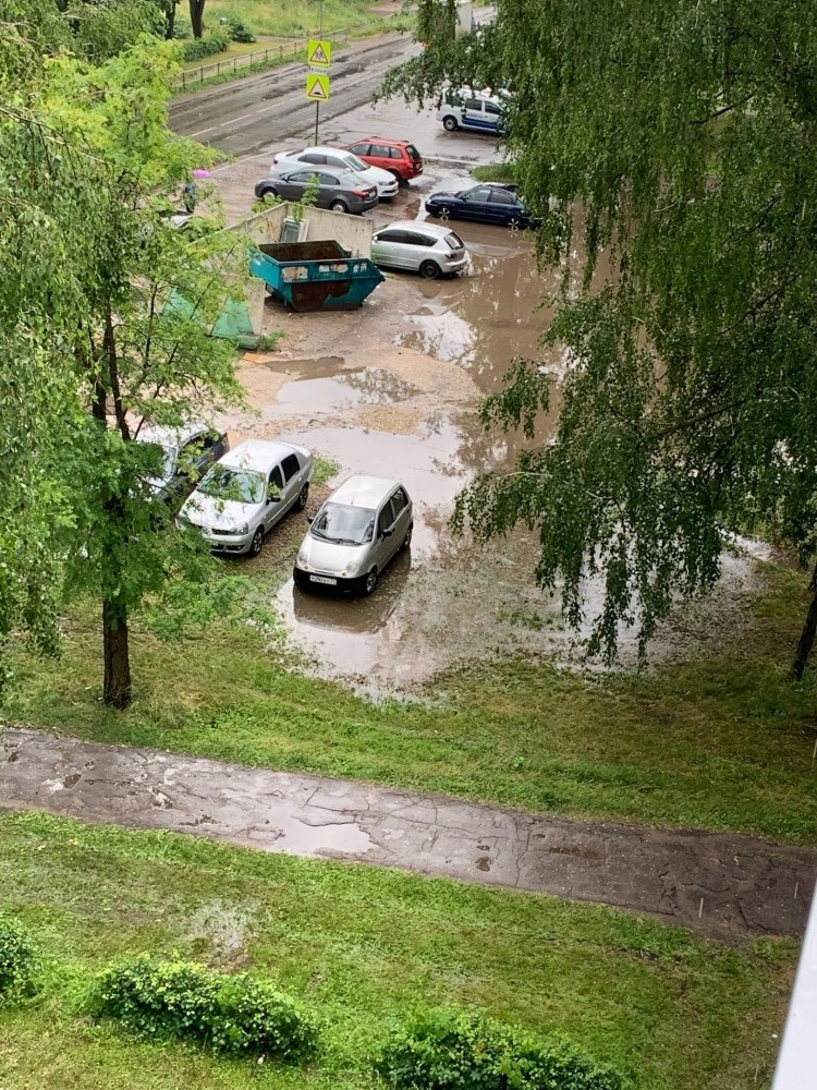 Осадки новомосковск тульская область. После дождя. Новомосковск фото. Новомосковск сегодня фото. Дождь.